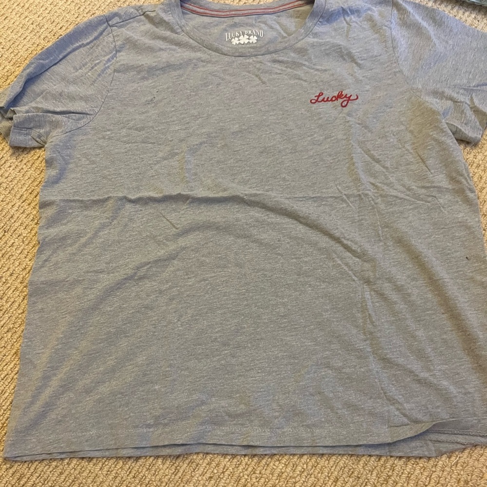 Lucky brand grey t-shirt. Woman’s L